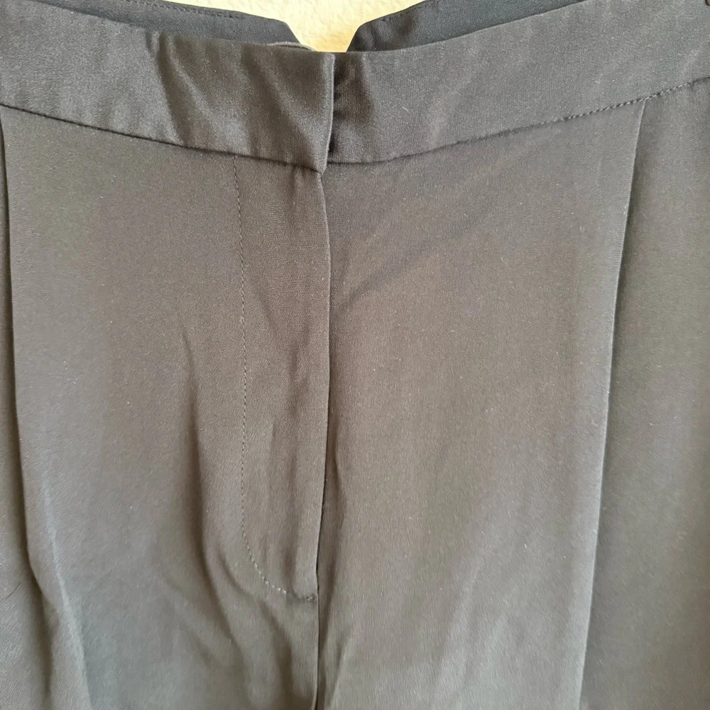 Tibi Elegant Black Silk Shorts Size 12 - Picture 3 of 11